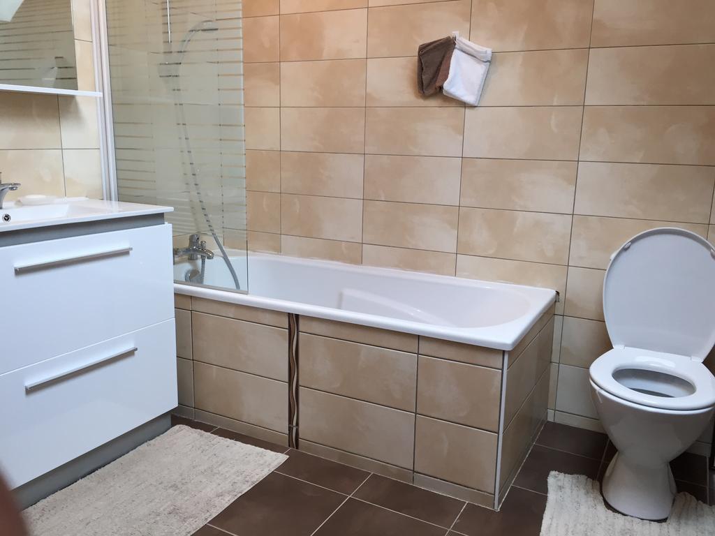 Apartment Rochire Location
